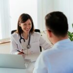 Como pequenas clínicas economizam e se destacam com o Consultório Inteligente 7D da SEC24H